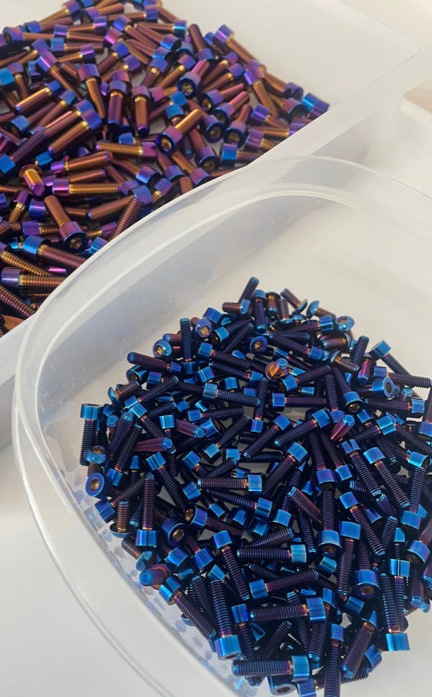 Tuttio Soliel01 Titanium Bolt Kit